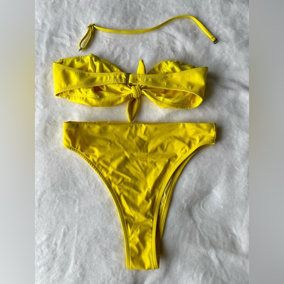 Revolve Bikini Set - Picture 5 of 7